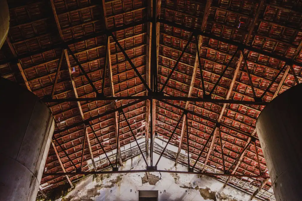 智能照明控制模块与场景面板联动：商业建筑照明系统集成技术解析