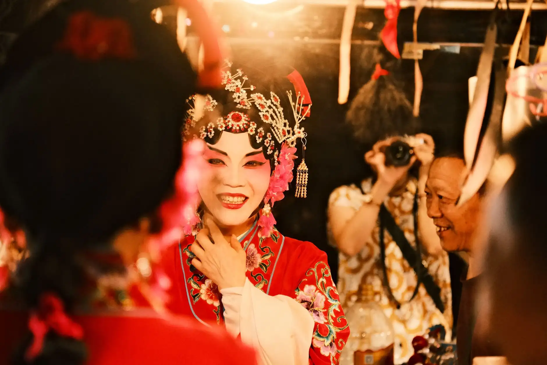 楼宇自控系统中智能照明控制模块与场景面板的协同设计思路