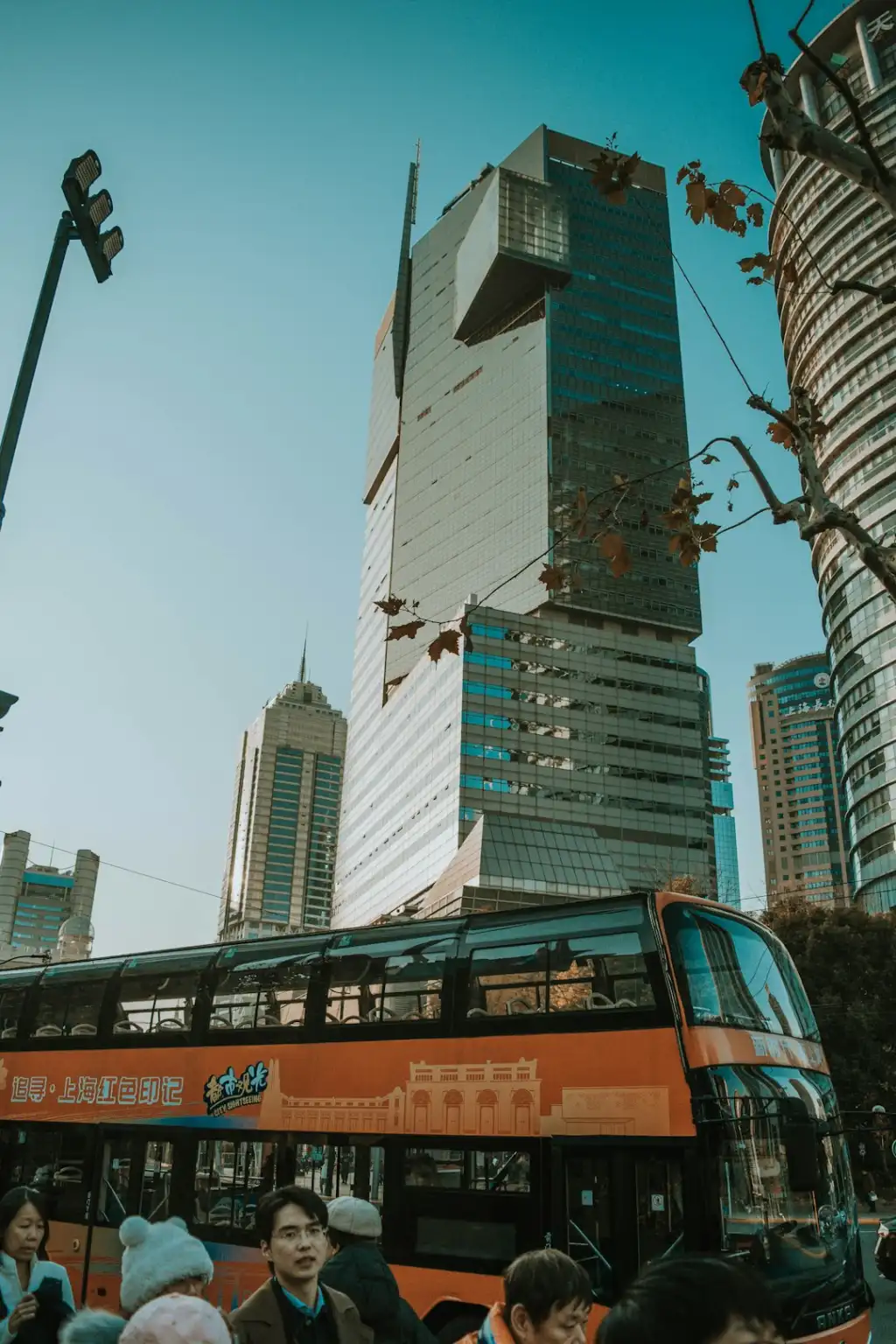 空调温控器与新风控制器联动控制系统的技术选型要点